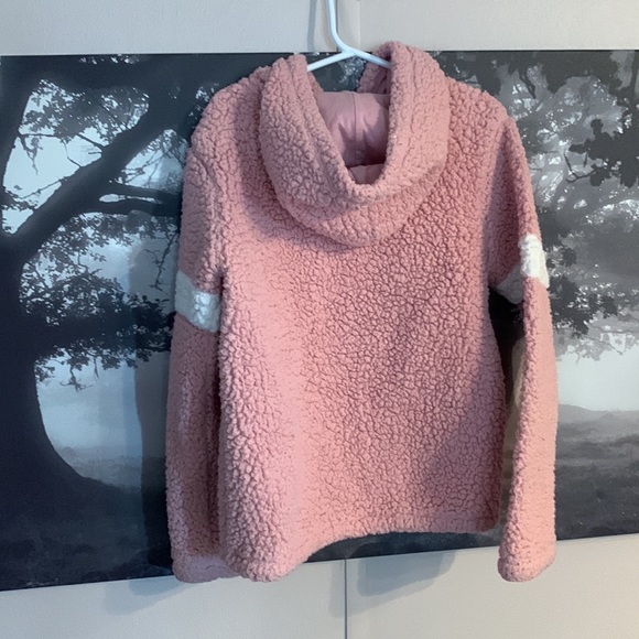 💗✨💗Children’s Place pink and white zip fluffy jacket - Picture 4 of 8